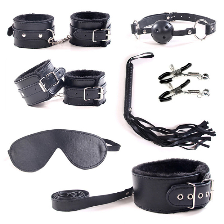 SMD Erotique - First Ties Bondage & Restraint Starter Kit, Complete BDSM Set with 7 Accessories in Vegan Leather, Black